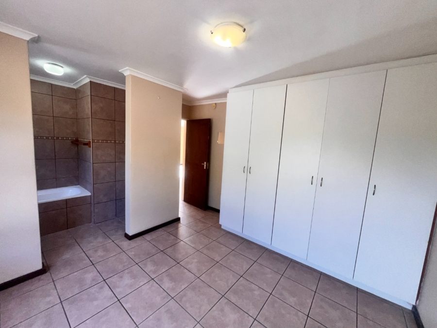 To Let 2 Bedroom Property for Rent in Aston Bay Eastern Cape
